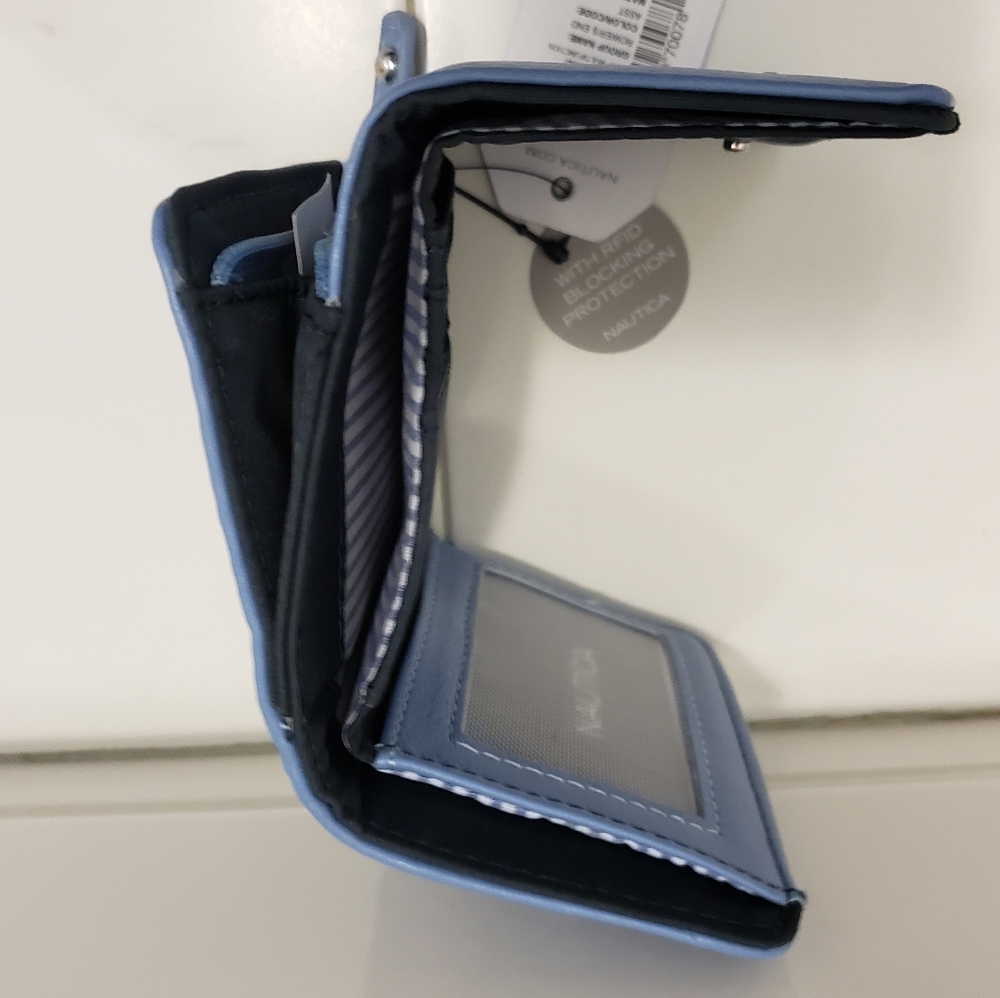 Wallet - Picture 3 of 7